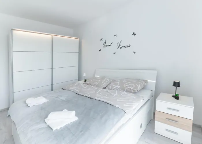 Cozy And Modern Luce