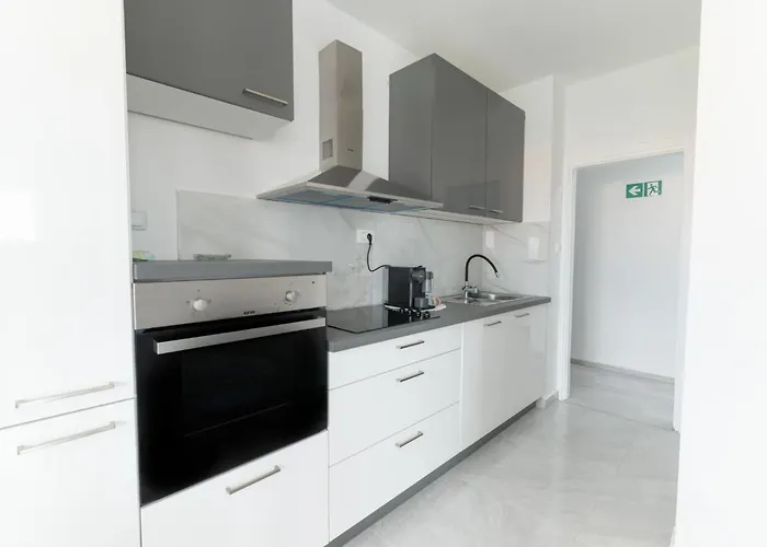 Cozy And Modern Luce Apartment Zadar