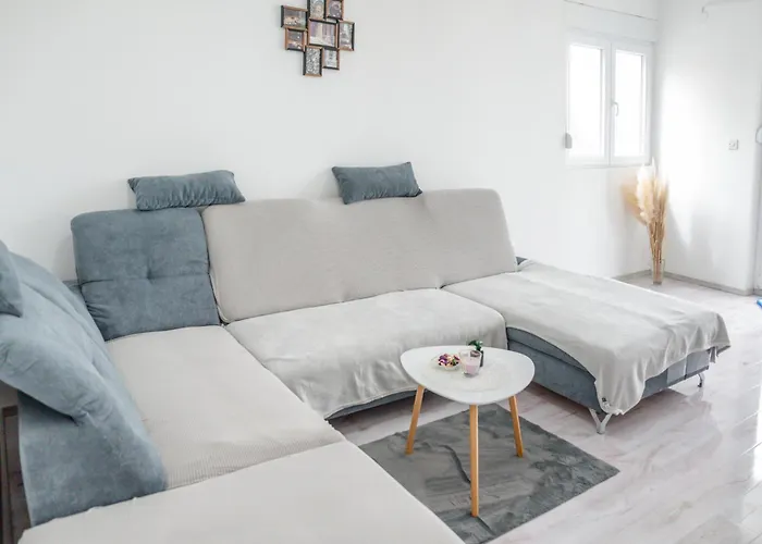 Cozy And Modern Luce